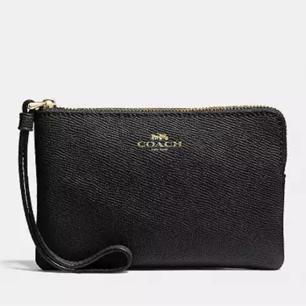 COACH Zip around leather Wristlet in black